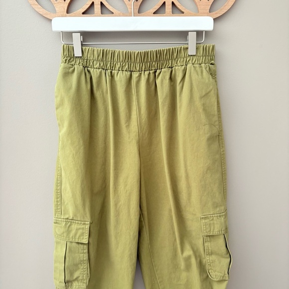 Forever 21 Cargo Pants Green Sz Medium - Picture 2 of 9